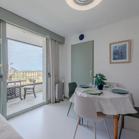Apartment Palm Beach-5 By Interhome *